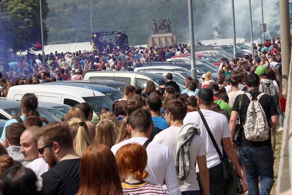 Na prosluněném Brněnském Majálesu bavili Rybičky 48, Tomáš Klus, Skyline, UDG a další