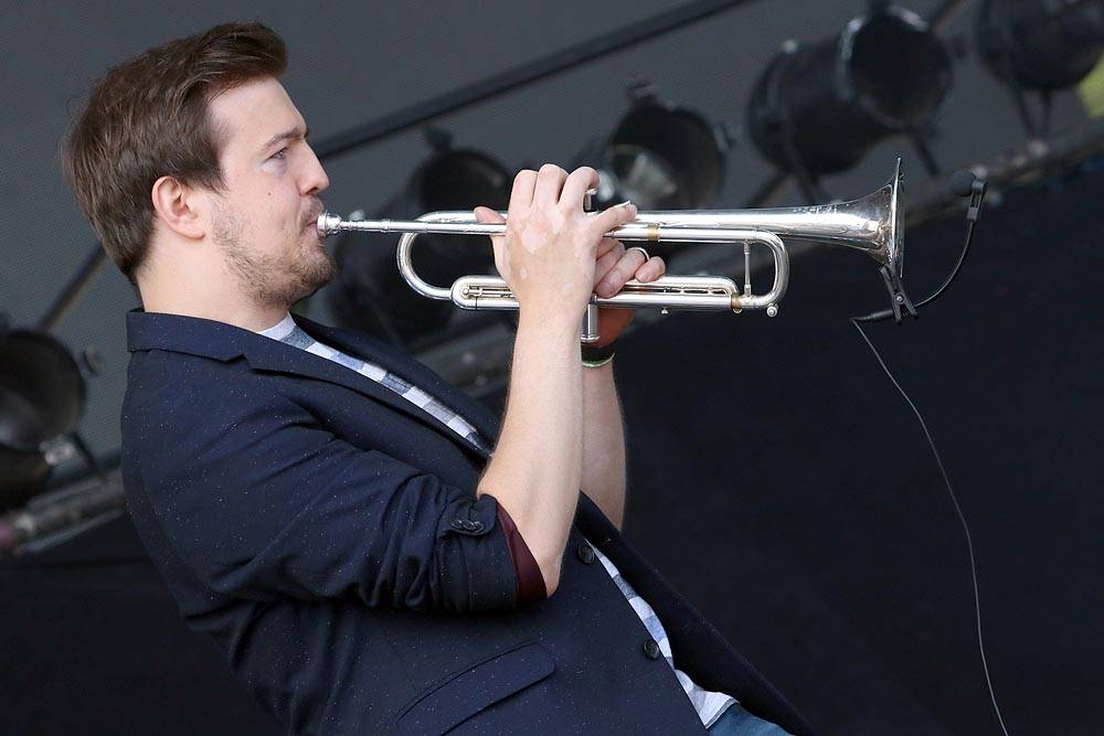 Na prosluněném Brněnském Majálesu bavili Rybičky 48, Tomáš Klus, Skyline, UDG a další