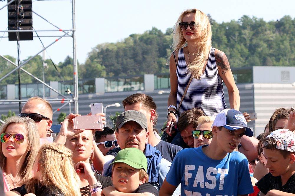 Na prosluněném Brněnském Majálesu bavili Rybičky 48, Tomáš Klus, Skyline, UDG a další