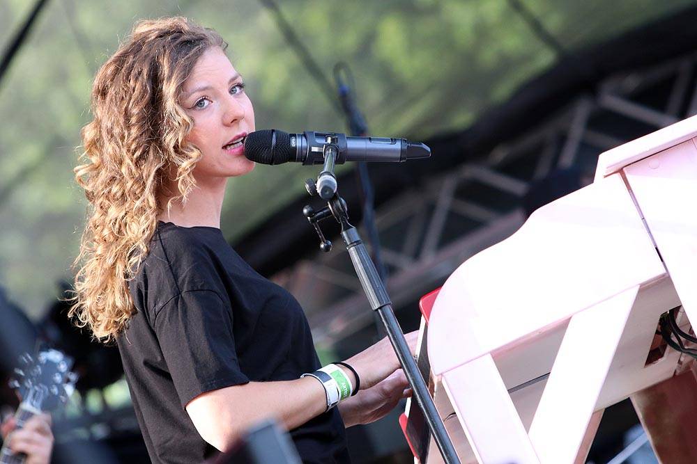 Na prosluněném Brněnském Majálesu bavili Rybičky 48, Tomáš Klus, Skyline, UDG a další