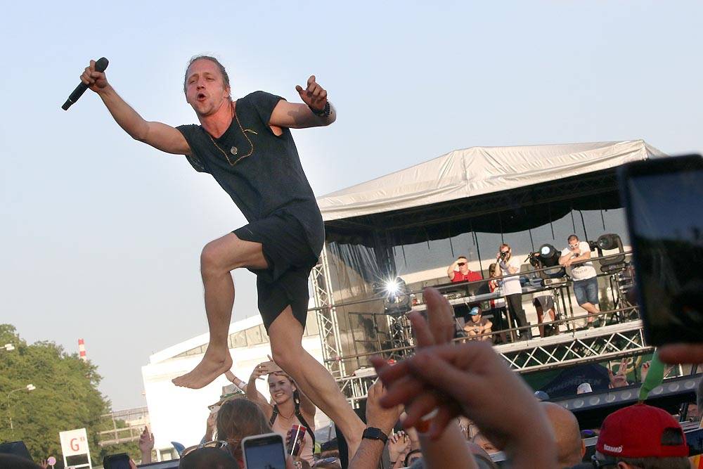 Na prosluněném Brněnském Majálesu bavili Rybičky 48, Tomáš Klus, Skyline, UDG a další