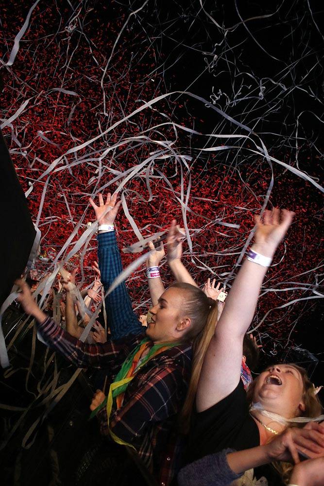 Na prosluněném Brněnském Majálesu bavili Rybičky 48, Tomáš Klus, Skyline, UDG a další