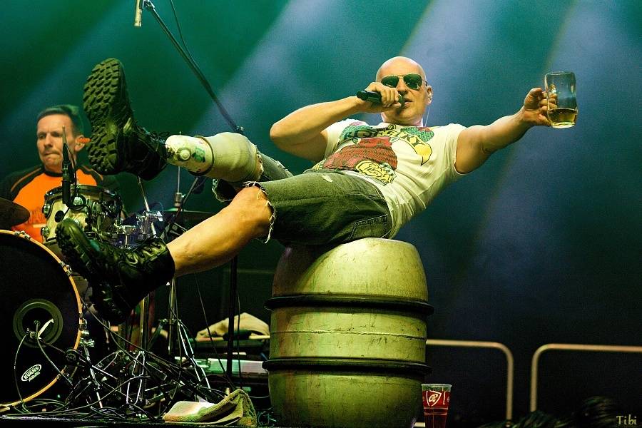 V Českých Budějovicích vystřídali muzikanti hokejisty: na Motorfestu hráli Tři sestry, David Koller i Michal Hrůza