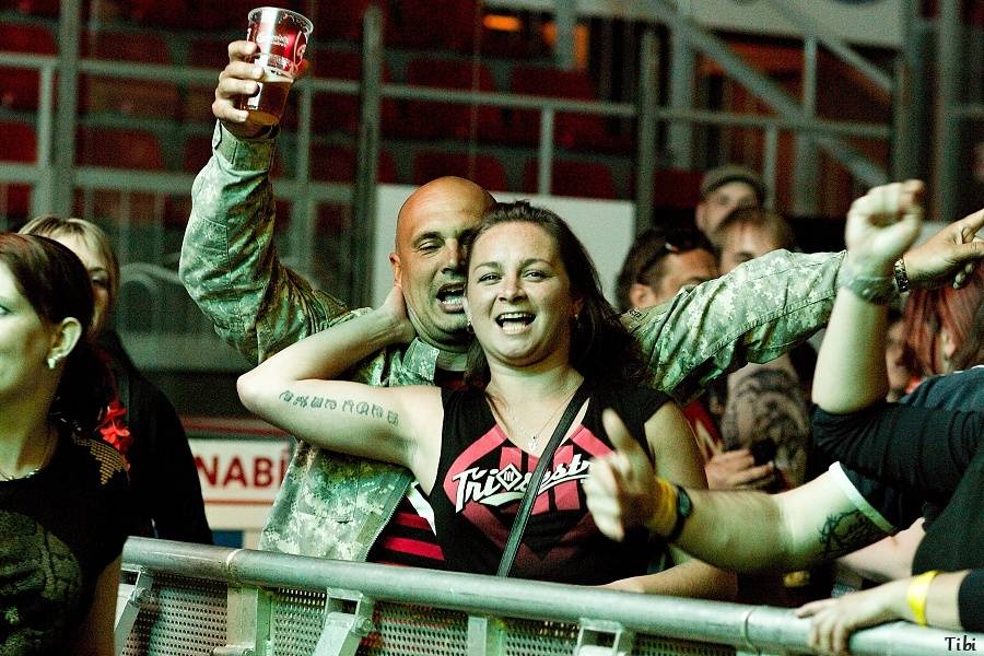 V Českých Budějovicích vystřídali muzikanti hokejisty: na Motorfestu hráli Tři sestry, David Koller i Michal Hrůza