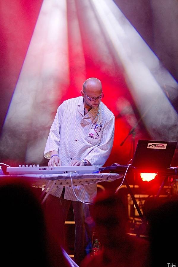 V Českých Budějovicích vystřídali muzikanti hokejisty: na Motorfestu hráli Tři sestry, David Koller i Michal Hrůza