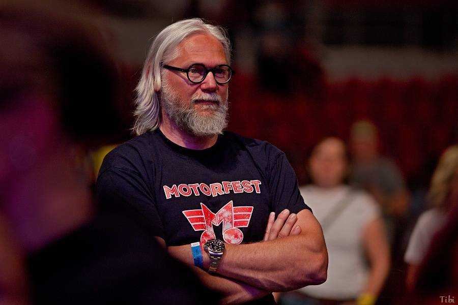 V Českých Budějovicích vystřídali muzikanti hokejisty: na Motorfestu hráli Tři sestry, David Koller i Michal Hrůza