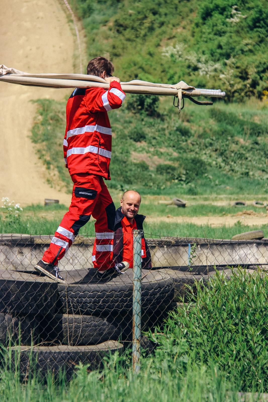 Harlej natáčel klip k songu Možná. Potěší zejména milovníky silných strojů