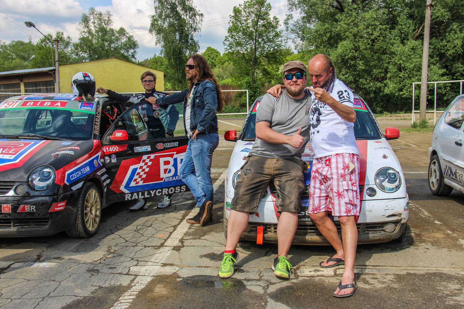 Harlej natáčel klip k songu Možná. Potěší zejména milovníky silných strojů