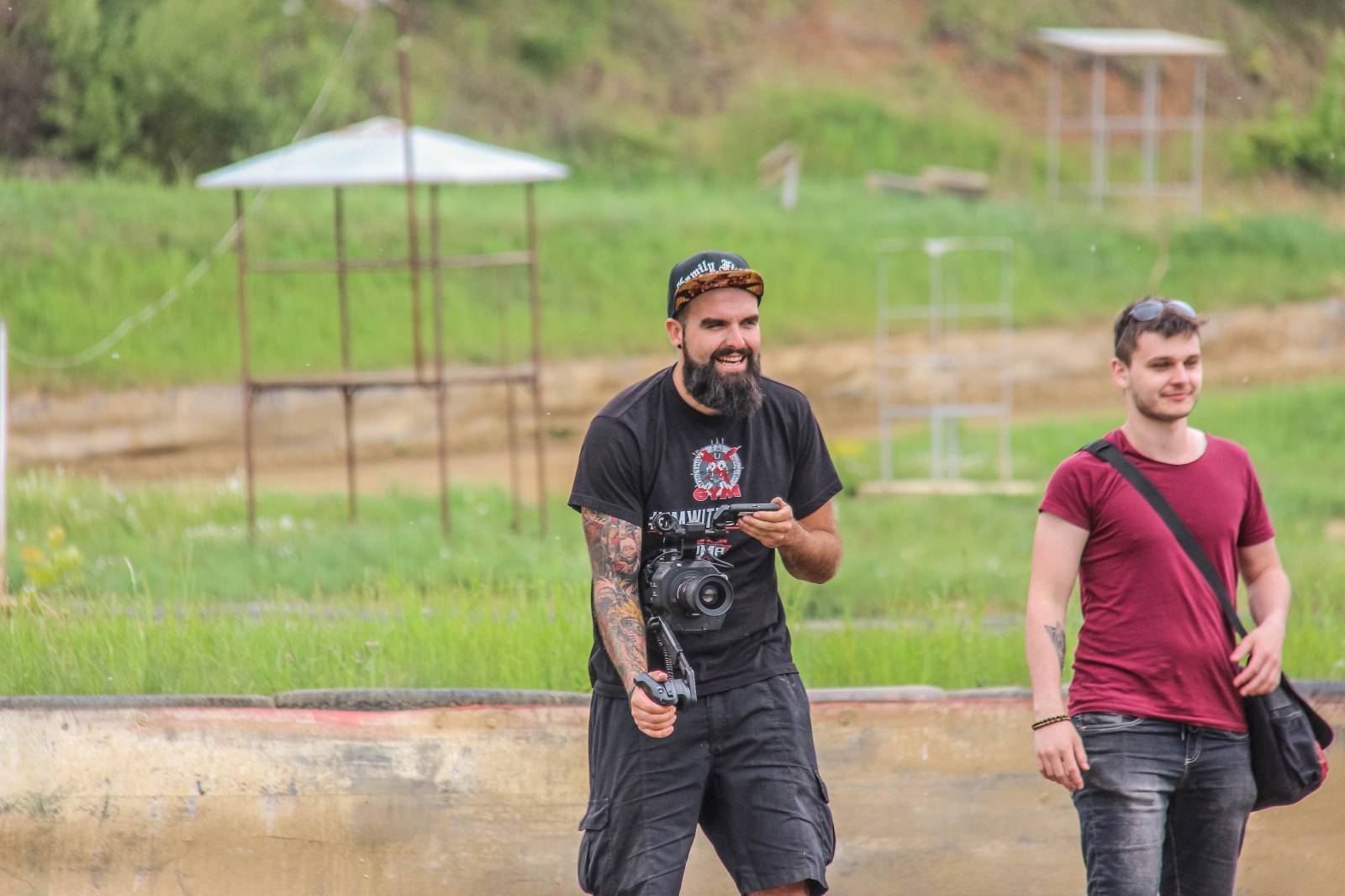 Harlej natáčel klip k songu Možná. Potěší zejména milovníky silných strojů