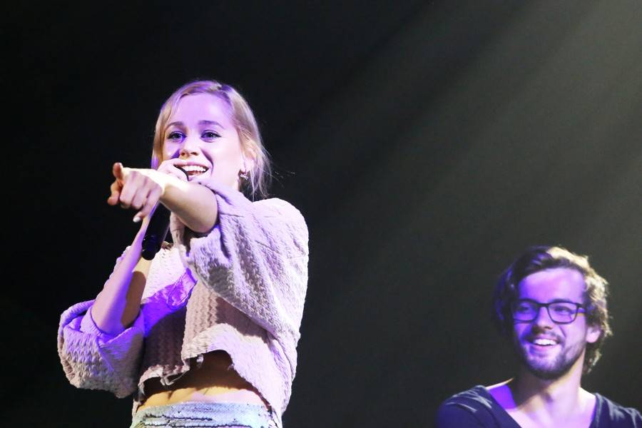 James Blunt se zastavil v Bratislavě, předskakovala mu Emma Drobná