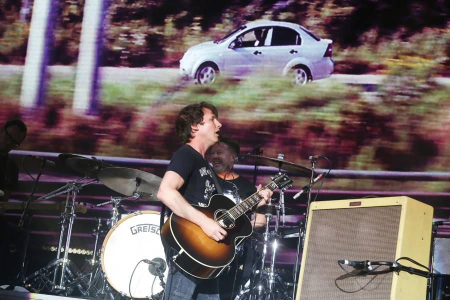 James Blunt se zastavil v Bratislavě, předskakovala mu Emma Drobná