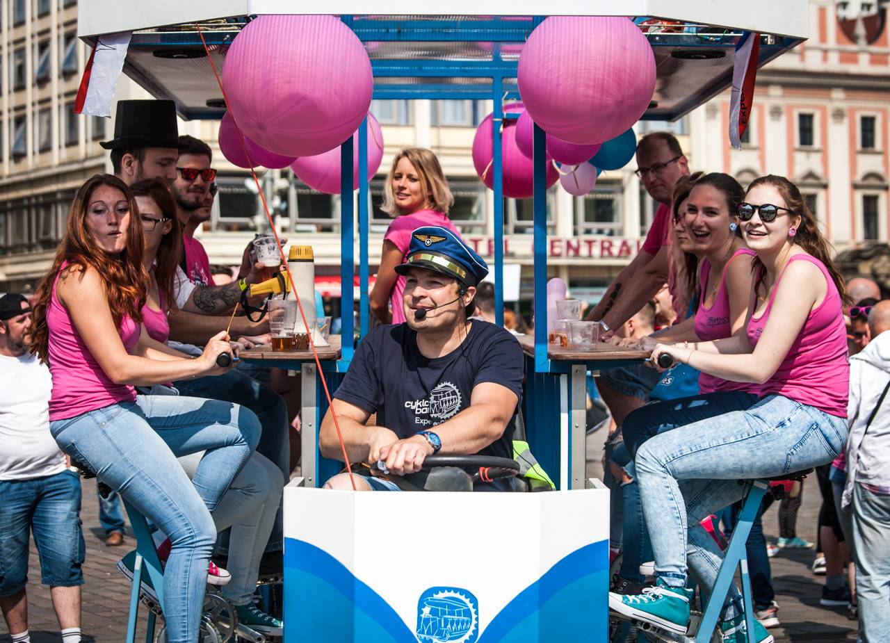 Plzeňský Majáles: Za slunného počasí diváky bavili Mig 21, Tomáš Klus, Marek Ztracený nebo Lenny