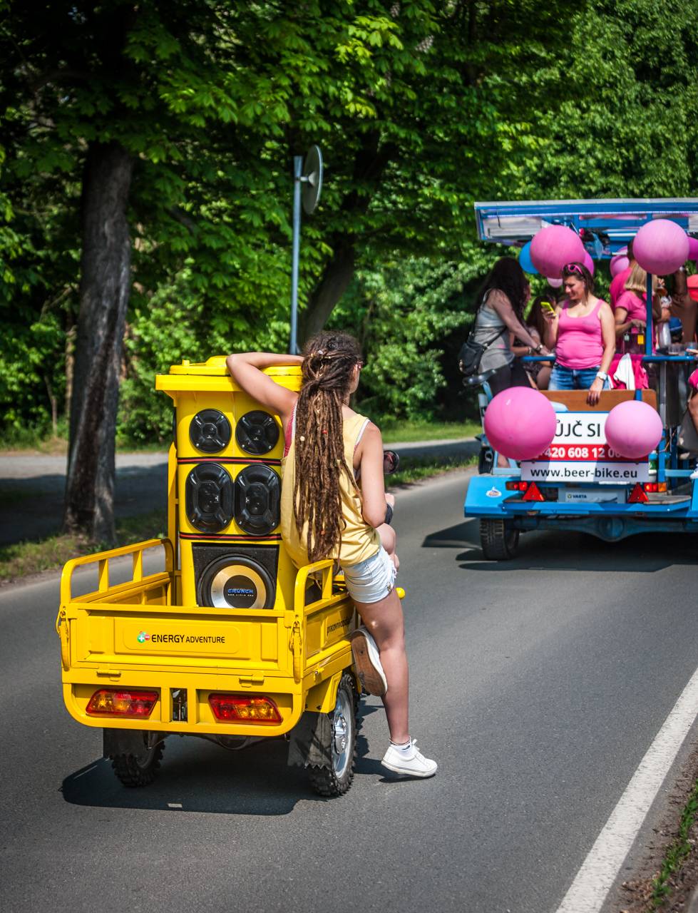 Plzeňský Majáles: Za slunného počasí diváky bavili Mig 21, Tomáš Klus, Marek Ztracený nebo Lenny