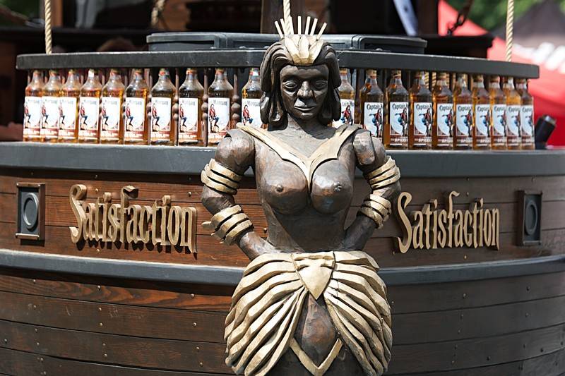 Miss Agro potěšila příznivce krásných slečen, ale i dobré hudby. Hráli Mig 21 nebo Pipes and Pints