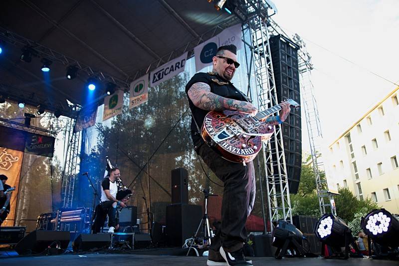 Miss Agro potěšila příznivce krásných slečen, ale i dobré hudby. Hráli Mig 21 nebo Pipes and Pints