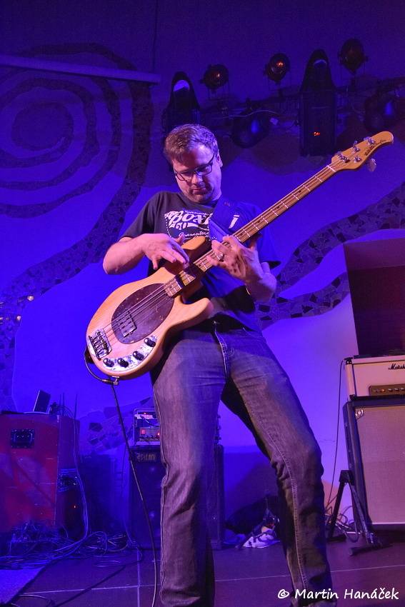 Ill Fish a Jouly rozpoutali v plzeňské Buena Vistě rockové peklo