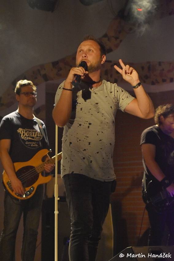 Ill Fish a Jouly rozpoutali v plzeňské Buena Vistě rockové peklo