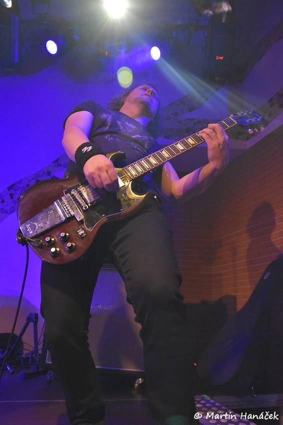 Ill Fish a Jouly rozpoutali v plzeňské Buena Vistě rockové peklo