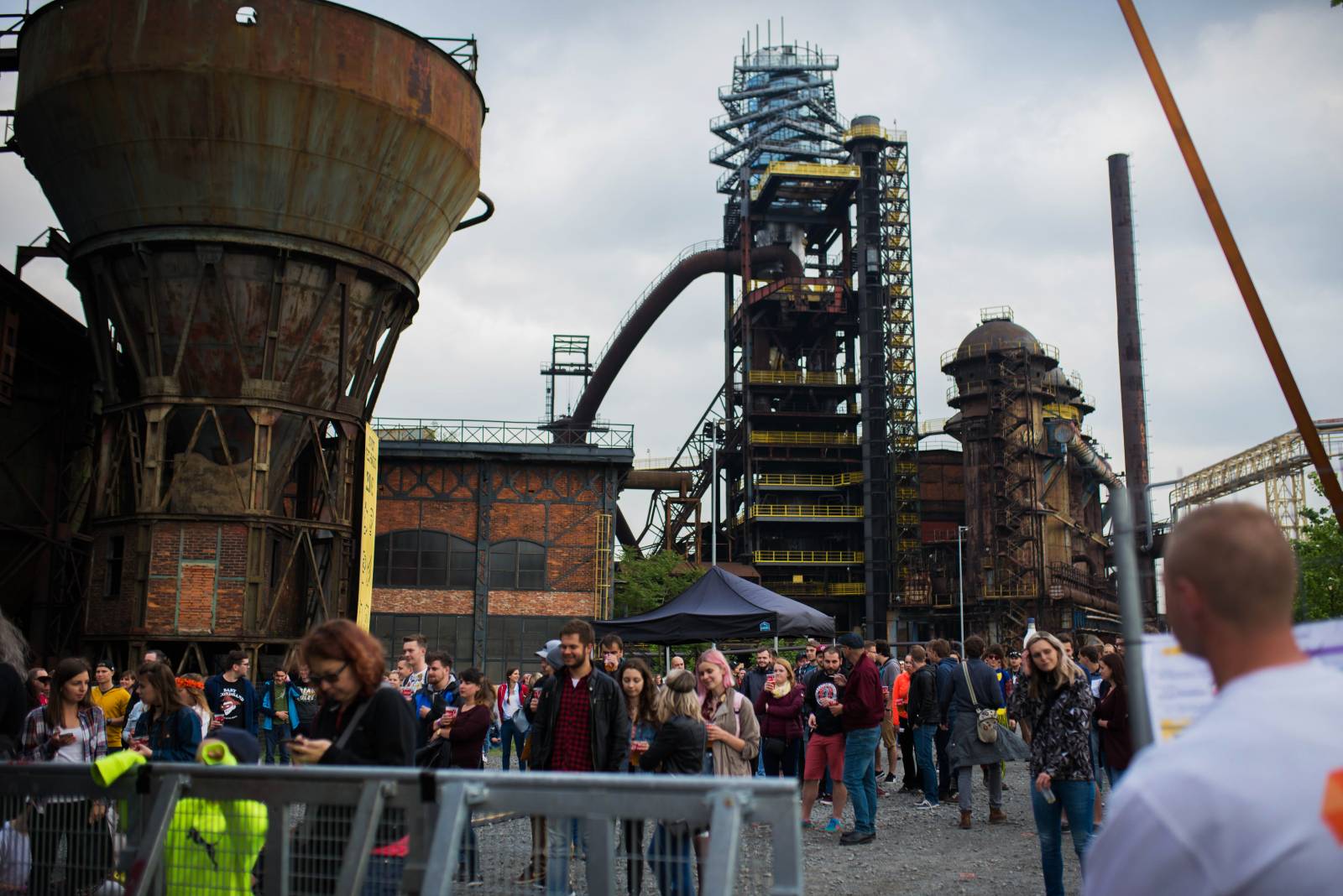 Na studentském Majálesu Ostrava vystoupili Tomáš Klus, Vypsaná Fixa i Mirai