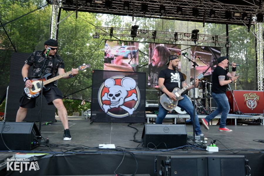 Tři sestry završili na Braníku oslavy Kristových let, hráli i De Bill Heads nebo Doctor P.P.