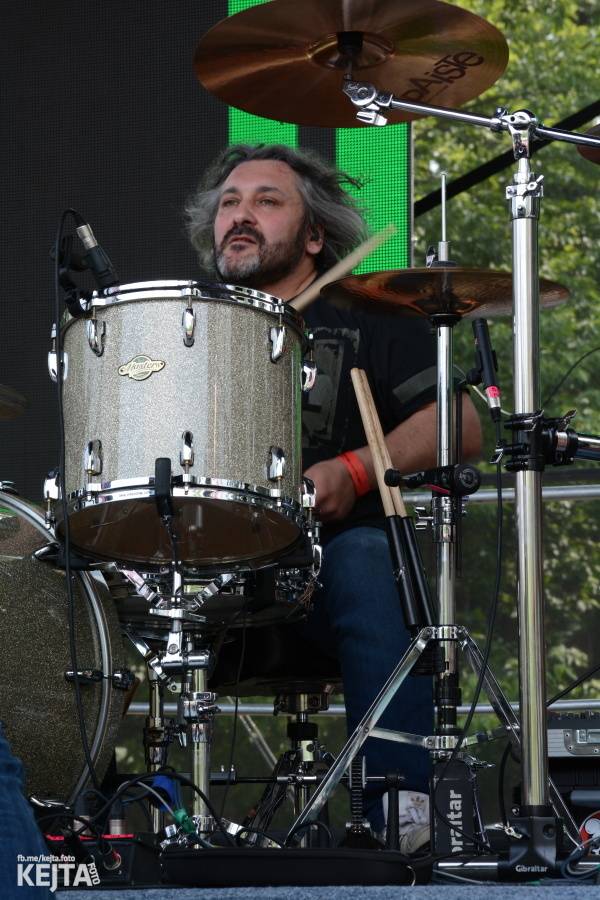 Tři sestry završili na Braníku oslavy Kristových let, hráli i De Bill Heads nebo Doctor P.P.