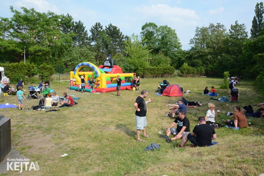 Tři sestry završili na Braníku oslavy Kristových let, hráli i De Bill Heads nebo Doctor P.P.