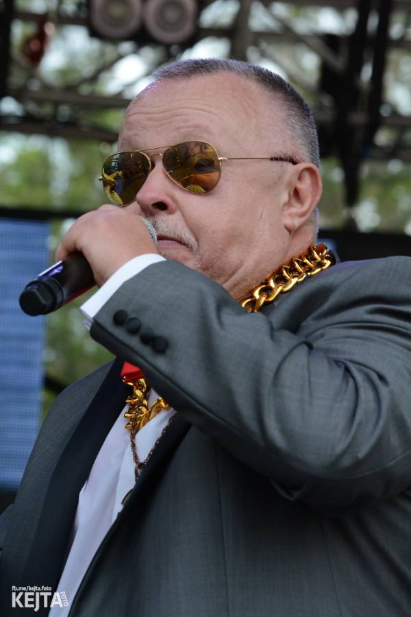 Tři sestry završili na Braníku oslavy Kristových let, hráli i De Bill Heads nebo Doctor P.P.