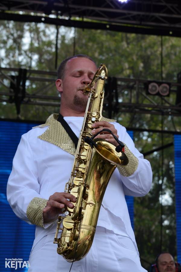 Tři sestry završili na Braníku oslavy Kristových let, hráli i De Bill Heads nebo Doctor P.P.