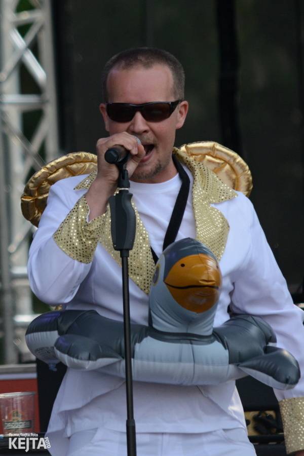 Tři sestry završili na Braníku oslavy Kristových let, hráli i De Bill Heads nebo Doctor P.P.