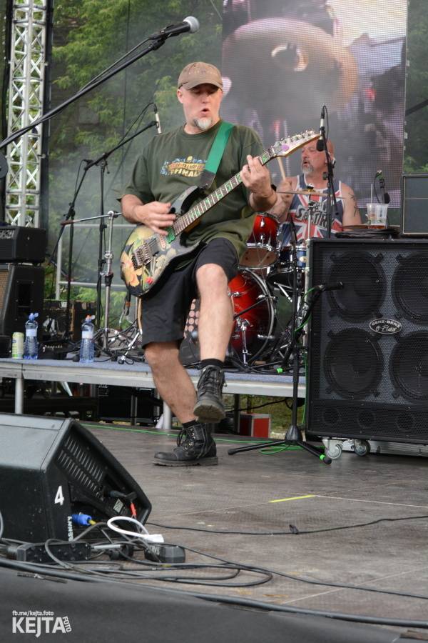 Tři sestry završili na Braníku oslavy Kristových let, hráli i De Bill Heads nebo Doctor P.P.