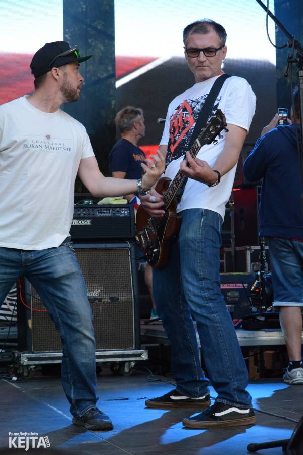 Tři sestry završili na Braníku oslavy Kristových let, hráli i De Bill Heads nebo Doctor P.P.