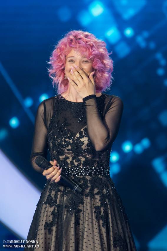 SuperStar 2018: Druhý finálový večer se stal osudným pro Bryana Gandolu a Adélu Kvitovou, zazpívala i Ewa Farna