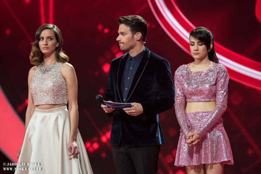 SuperStar 2018: Druhý finálový večer se stal osudným pro Bryana Gandolu a Adélu Kvitovou, zazpívala i Ewa Farna