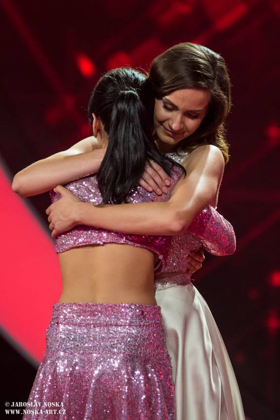 SuperStar 2018: Druhý finálový večer se stal osudným pro Bryana Gandolu a Adélu Kvitovou, zazpívala i Ewa Farna