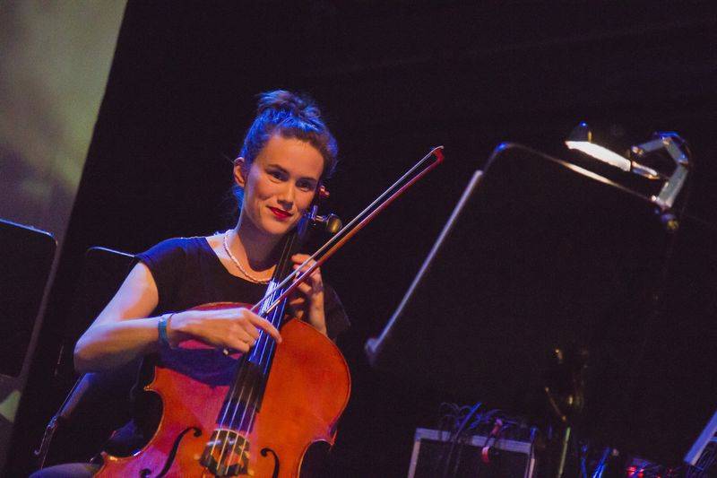 Jan P. Muchow & The Antagonists zahráli Lucky Boy a další filmové skladby v Divadle Archa