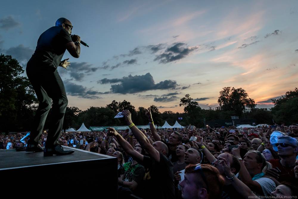 90s Explosion na pražském Výstavišti: Exploze vzpomínek na devadesátá léta s 2 Unlimited nebo Haddaway