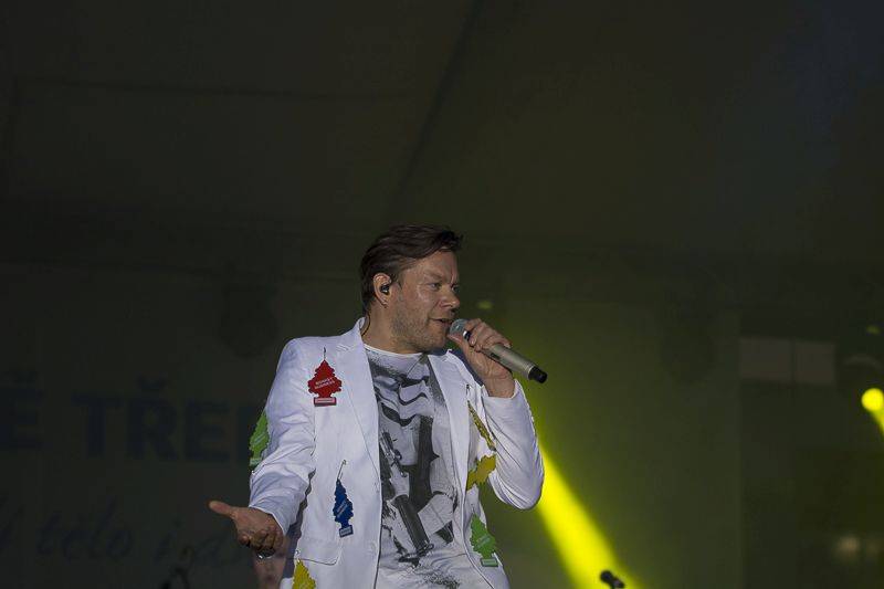 Aneta Langerová a Monkey Business zahájili lázeňskou sezónu v Třeboni