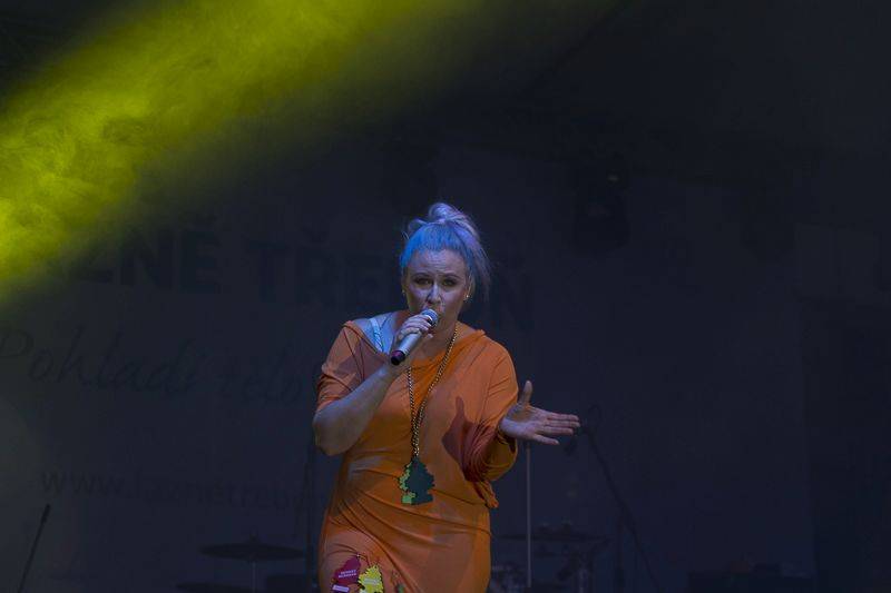 Aneta Langerová a Monkey Business zahájili lázeňskou sezónu v Třeboni