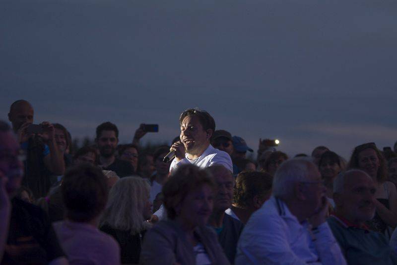 Aneta Langerová a Monkey Business zahájili lázeňskou sezónu v Třeboni