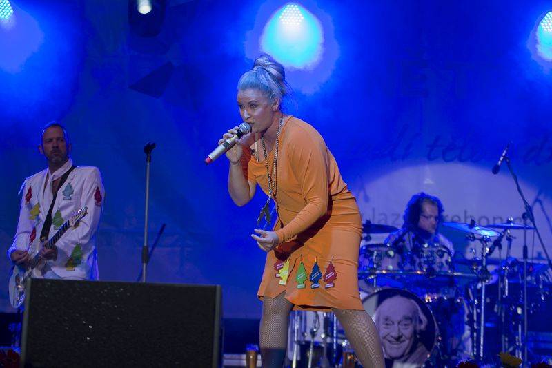 Aneta Langerová a Monkey Business zahájili lázeňskou sezónu v Třeboni