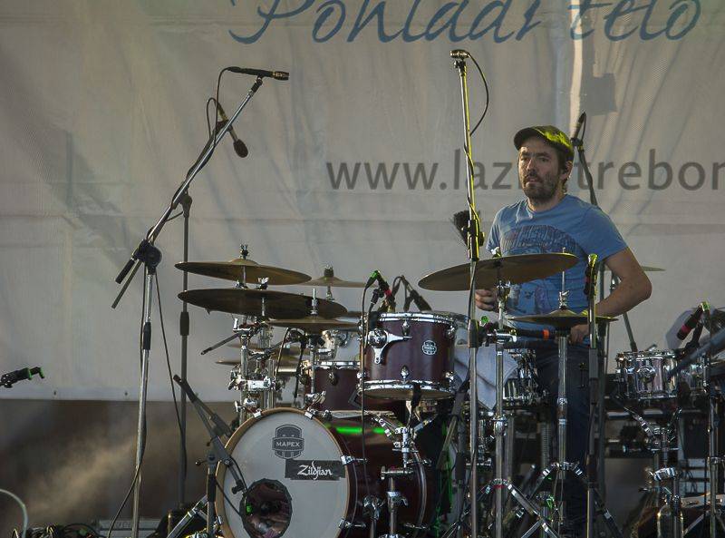 Aneta Langerová a Monkey Business zahájili lázeňskou sezónu v Třeboni