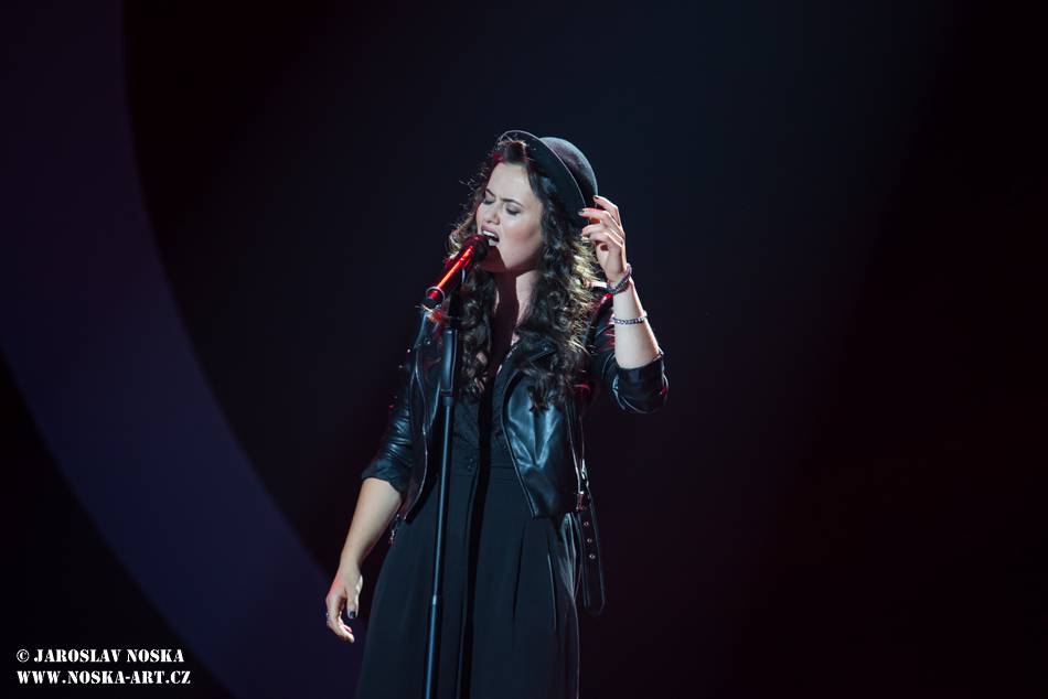 Po třetím finálovém večeru SuperStar opouští Aneta Horňáková, Petr Borkovec dostal druhou šanci