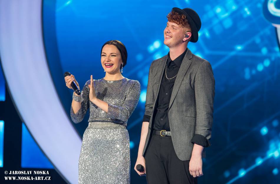 Po třetím finálovém večeru SuperStar opouští Aneta Horňáková, Petr Borkovec dostal druhou šanci