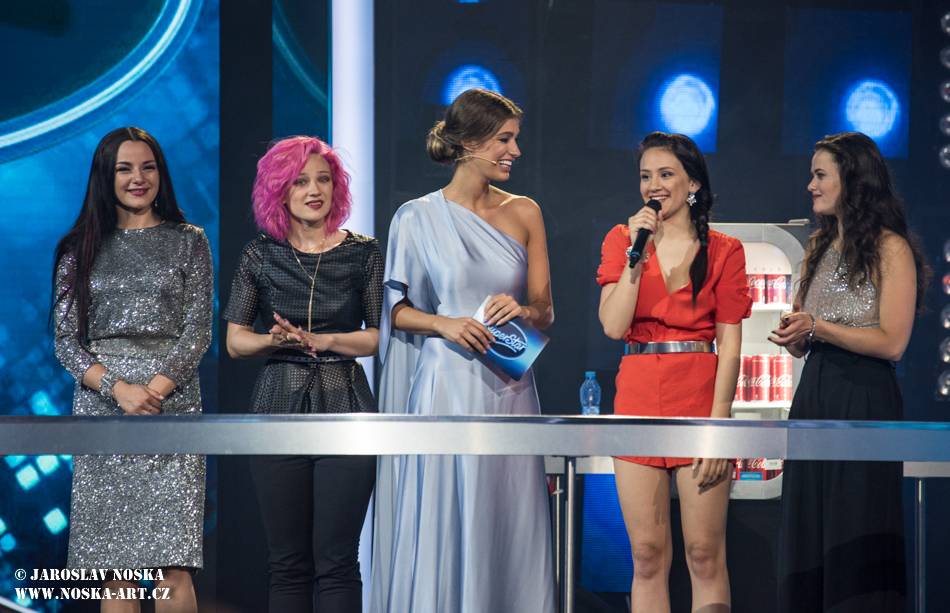 Po třetím finálovém večeru SuperStar opouští Aneta Horňáková, Petr Borkovec dostal druhou šanci