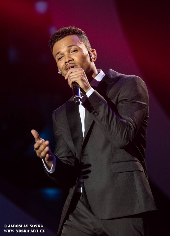 Po třetím finálovém večeru SuperStar opouští Aneta Horňáková, Petr Borkovec dostal druhou šanci