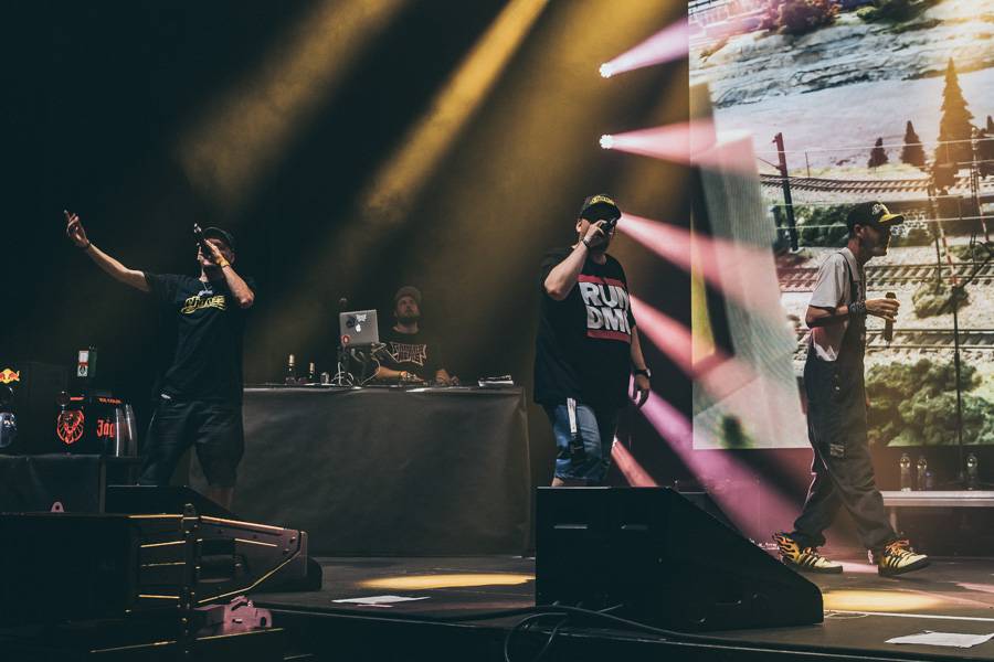 Ve Foru Karlín zavládl Chaozz