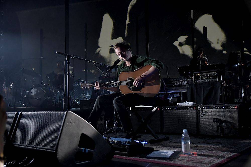 Ben Howard v Praze hned napoprvé vyprodal Lucernu