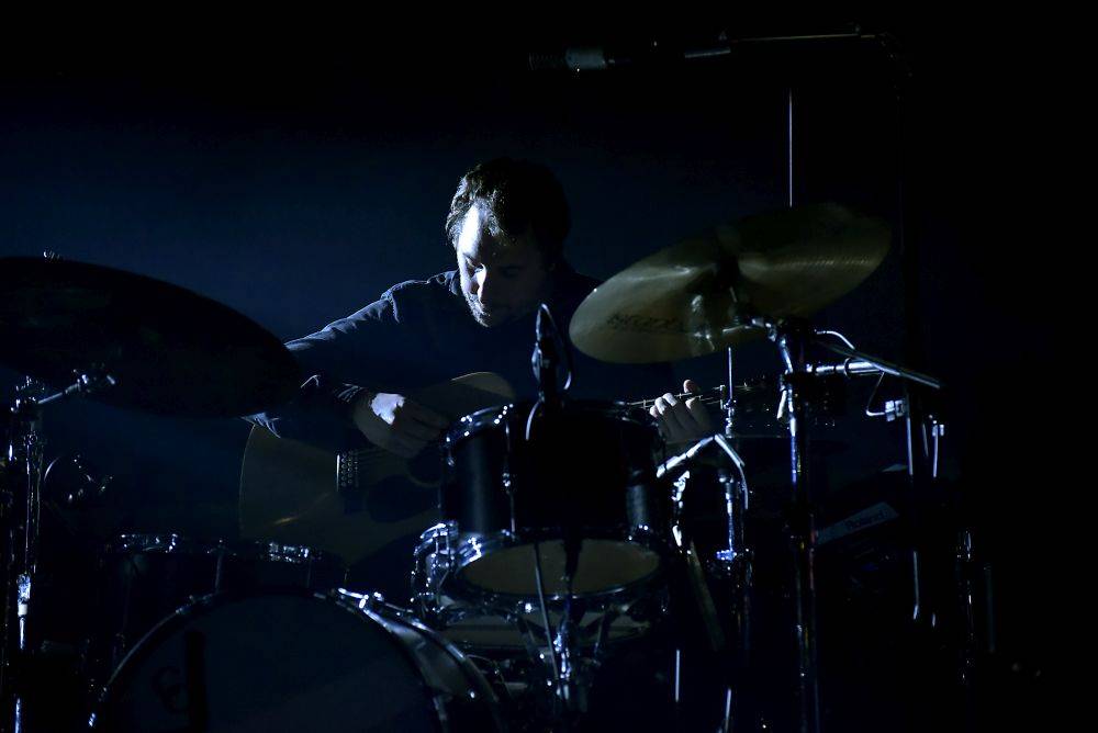 Ben Howard v Praze hned napoprvé vyprodal Lucernu