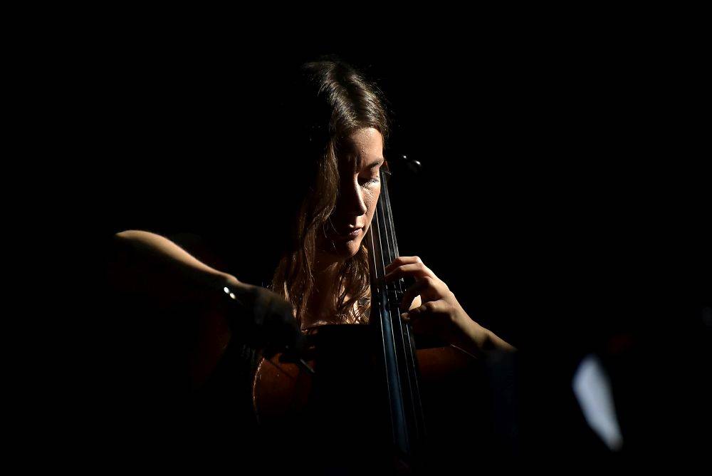 Ben Howard v Praze hned napoprvé vyprodal Lucernu