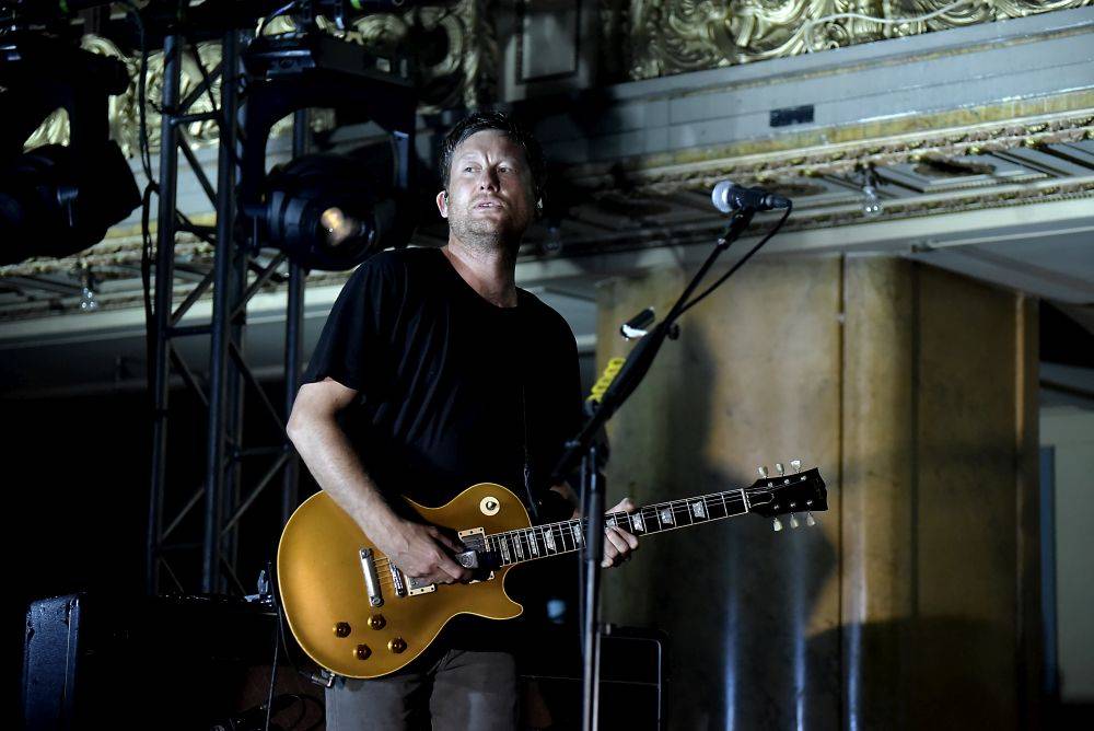 Ben Howard v Praze hned napoprvé vyprodal Lucernu